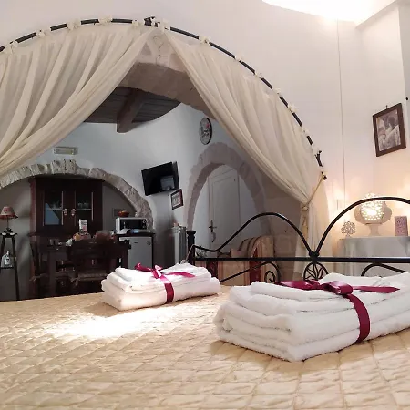 Il Trullo Di Nonna Antonia Tatil Evi *